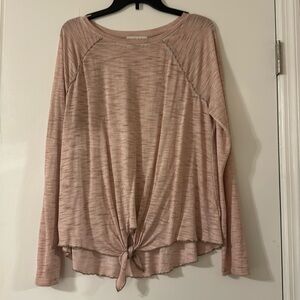 Knox Rose ling sleeve top